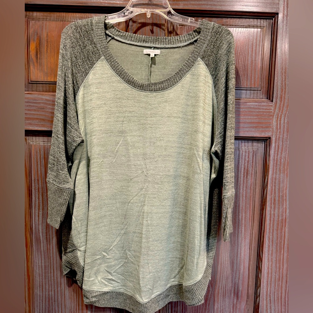 Maurice’s 3/4 sleeve sweater